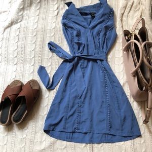 Shirt sleeveless dress